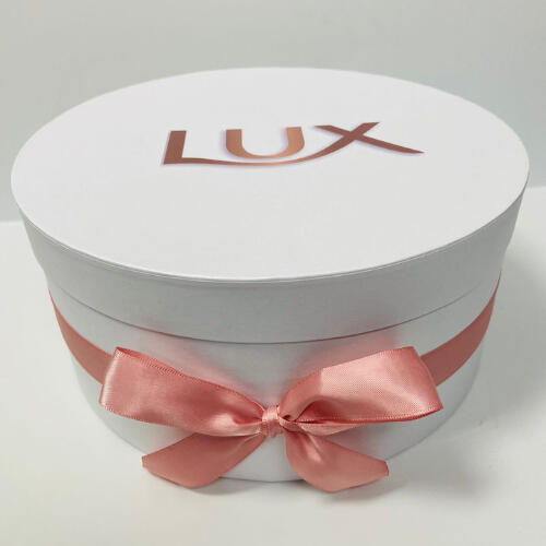 9 Yard Marketing custom gift box and trade presenter packaging.